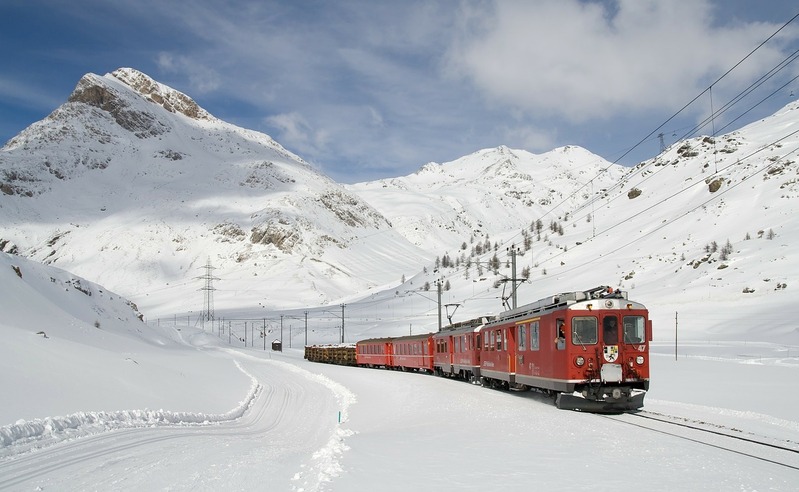 Åka tåg till Alperna på vintern
